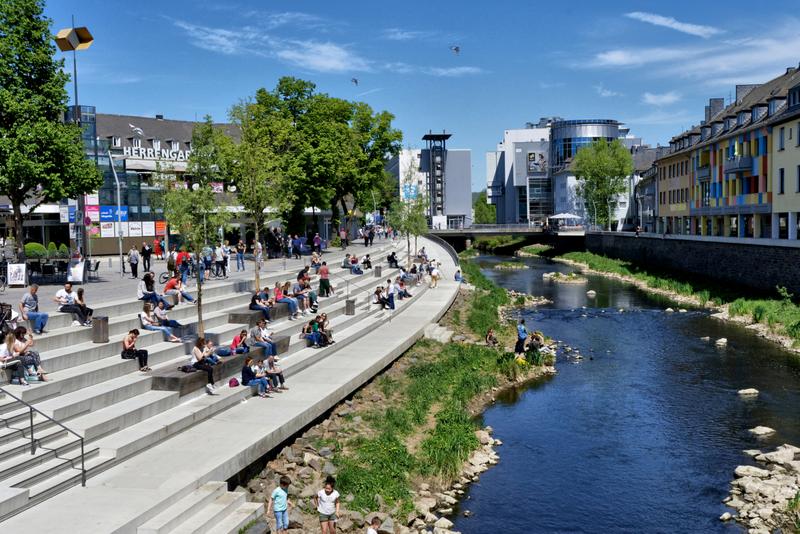 Universitätsstadt Siegen-2018-Umgestaltetes Flussufer-300dpi